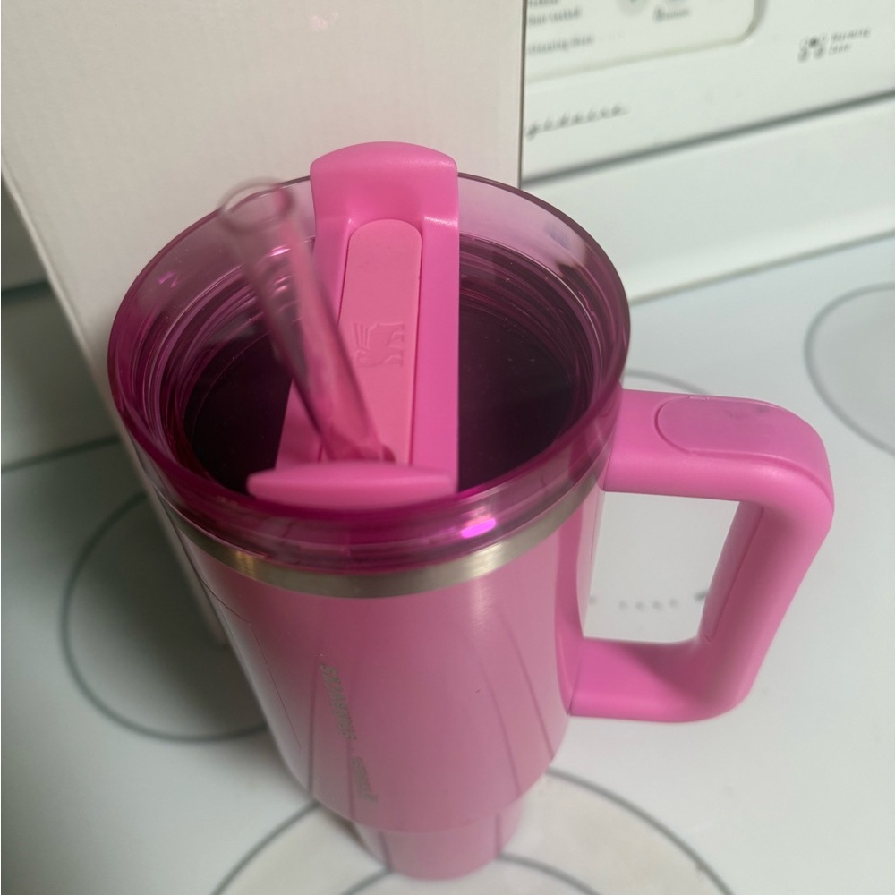 Stanley Pink Travel Mug with Handle - Picture 4 of 5